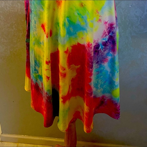 Dress - Picture 2 of 4